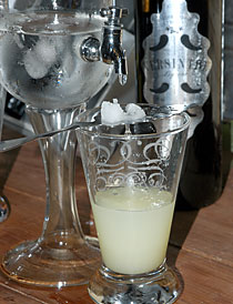ABSINTHE-MINDED