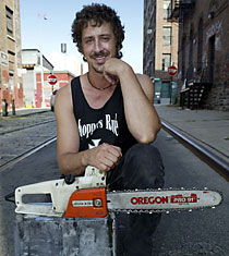 DUMBO CHAINSAW
