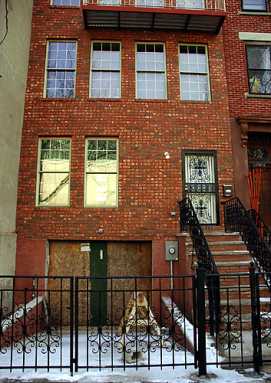Unmasked! Boerum Hill woman builds herself a garage
