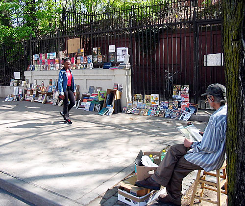 Sidewalk vendor books it