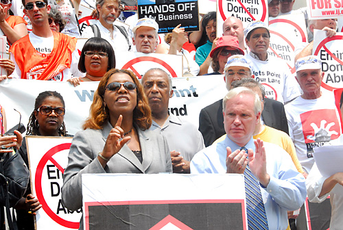 Earlier report: Assemblyman gives Ratner a clause for celebration