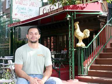 Cafe is clean, but biz falters