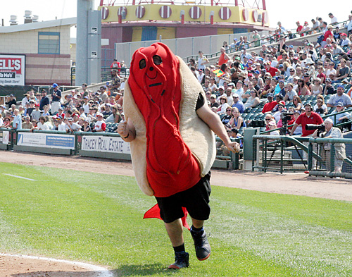 Paper Exclusive: Ketchup speaks!