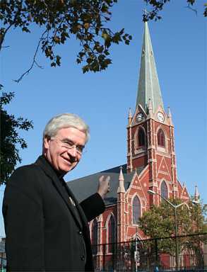 Old Gardens church holds a party — or is it a wake?