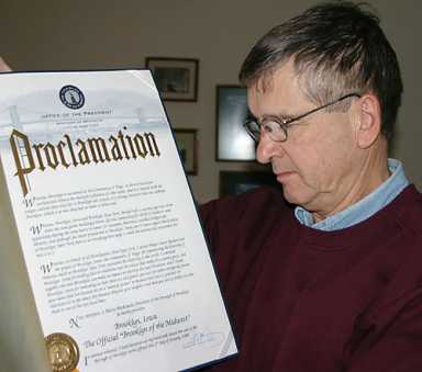 Brooklynite arrives in Brooklyn: Editor bearing gifts basks in small-town warmth