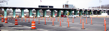 Not-so-quick fix for VZ toll plaza