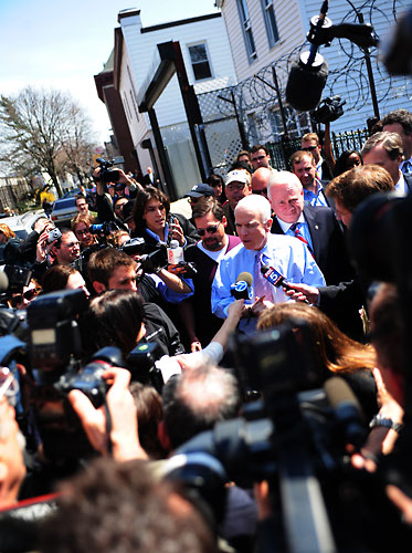 McCain walks the walk in Bay Ridge drop by