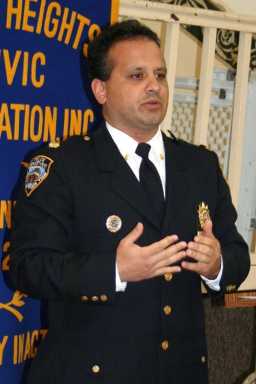 DNA hunt for vicious burglar – Cops on the trail of suspect wanted in bludgeoning attack on senior