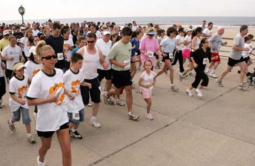 Hundreds make strides in Buckley’s-Kennedy’s 5K