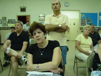 Dyker Heights confronts DOB – Residents detail litany of woes plaguing the community