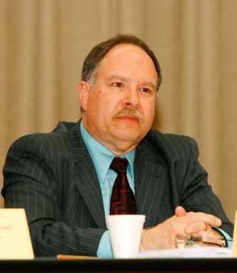 District 21 students score better – Schools are meeting achievement targets, superintendent reports