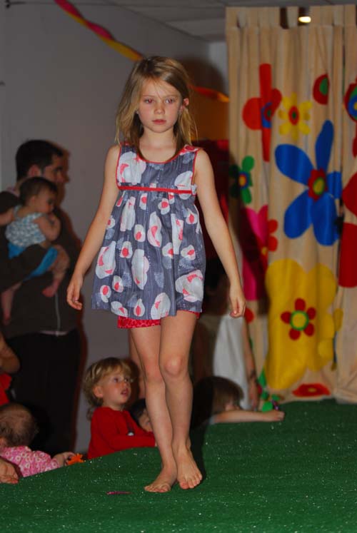 Spring show and sell spotlights fashionable threads