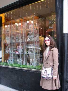 ‘Artwalking’ on Bedford Avenue