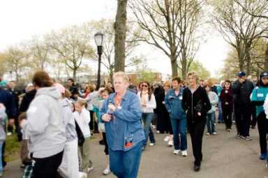 Many take steps to stamp out ovarian cancer