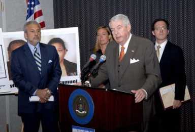 D.A. ‘forecloses’ on crooks