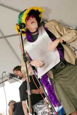 2008 edition of Bay fest floats all boats