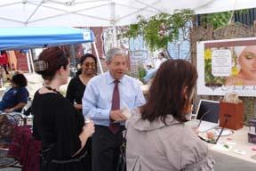 Green looks good on the Gowanus