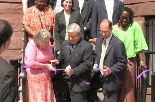 The Hawthorne debuts – 12-unit mixed-income condos open on Classon