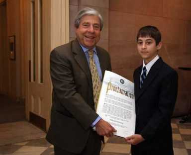 Beep ‘crowns’ chess royalty