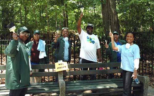 Pals pitch in for It’s my park day at Prospect Park
