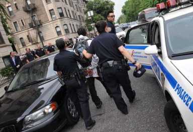 Wily wall crawler is brought low on PPW