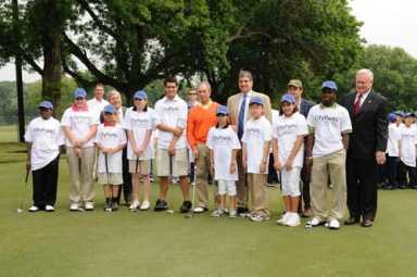 BK’s new generation of Tiger Woods golfers – Free golf center for children debuts