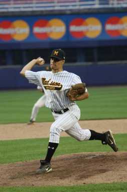 Knights fall to Trojans