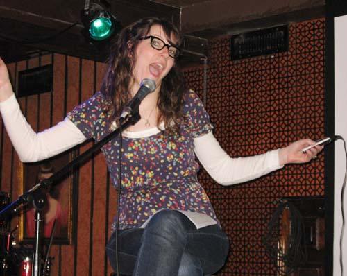 Union Hall invites you to come and ‘Name That Tune’