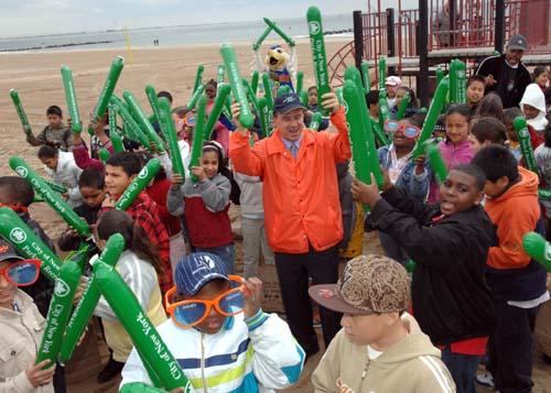 Dive head first into this summer – Brooklyn celebrates beach openings at Coney Island and Manhattan Beach