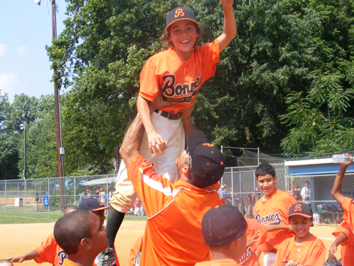 A ‘Bonnie’ good time! Youth squad heads to World Series