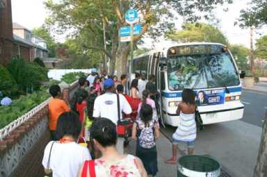 Angry bus-stop backlash – Manhattan Beach calls on MTA to take action