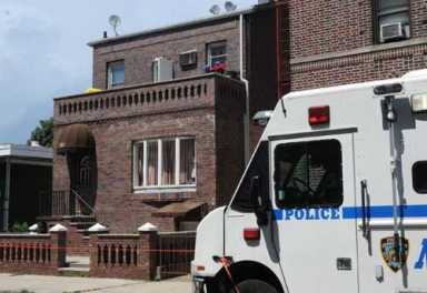 ‘Drug den’ raided on 93rd St.