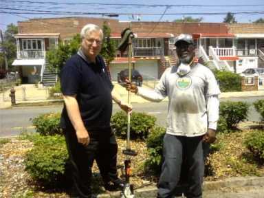 Messy Seaview avenue median gets a top-notch cleanup