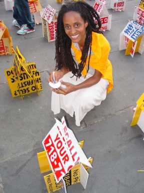 Bid for new foreclosure buffer – Effort would help shield Brooklyn homeowners in trouble