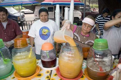 Victory for Latino food vendors – Food stand favorites pass city inspections; customers hungry for return