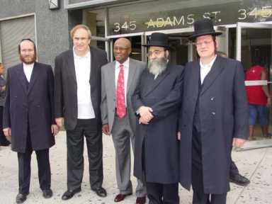 South side rocks the vote – Jewish organization hosts voter registration; more than 4,000 sign up