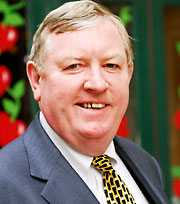 Seamus O’Toole, Montague Street tavern legend, 58
