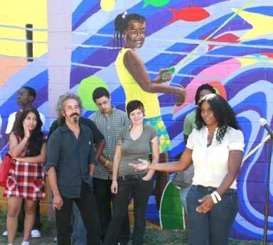 Life in Coney writ large – New mural depicting neighborhood scenes debuts