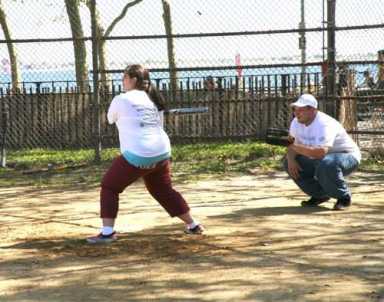 MBNA defeats News 12 – Softball clash benefits Autism Speaks
