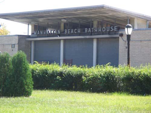 Solar power for Manhattan Beach – MBCG prez has plan to transform shuttered bathhouse