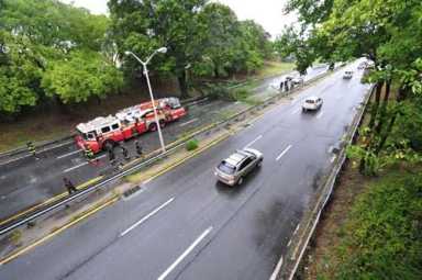 Stormy skies shut down pkwy
