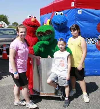 Tidy and terrific picnic – Strongest party together