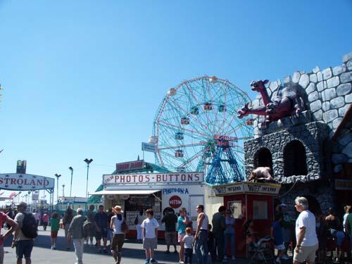 Wanted: ‘Miracle’ worker – Hope fading fast to resurrect Astroland for 2009