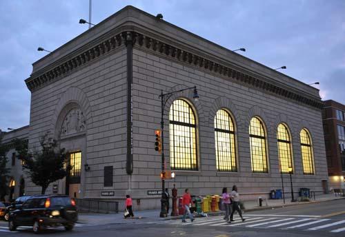 Trader Joe’s makes BK debut – Doors open this week on first store in the borough