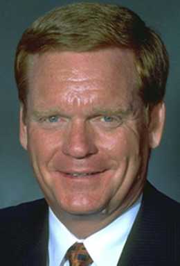 Pete Gillen leaves mic for ‘Hall’ induction – BK Prep product comes home for honor