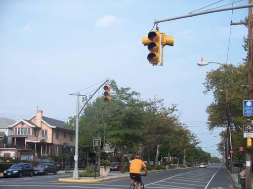 And the survey sez…DOT to deliver results of traffic-light study