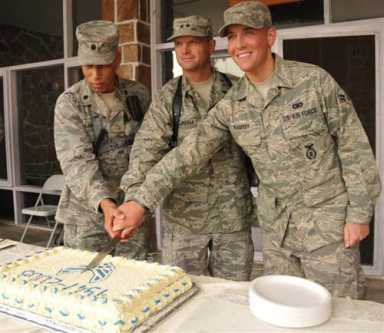 Airmen salute force’s 61st b’day