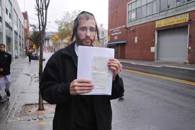 No parking holyday in Williamsburg