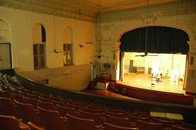 Operatic new Billyburg venue