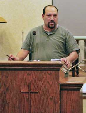 Embattled bar owner resigns from cop panel